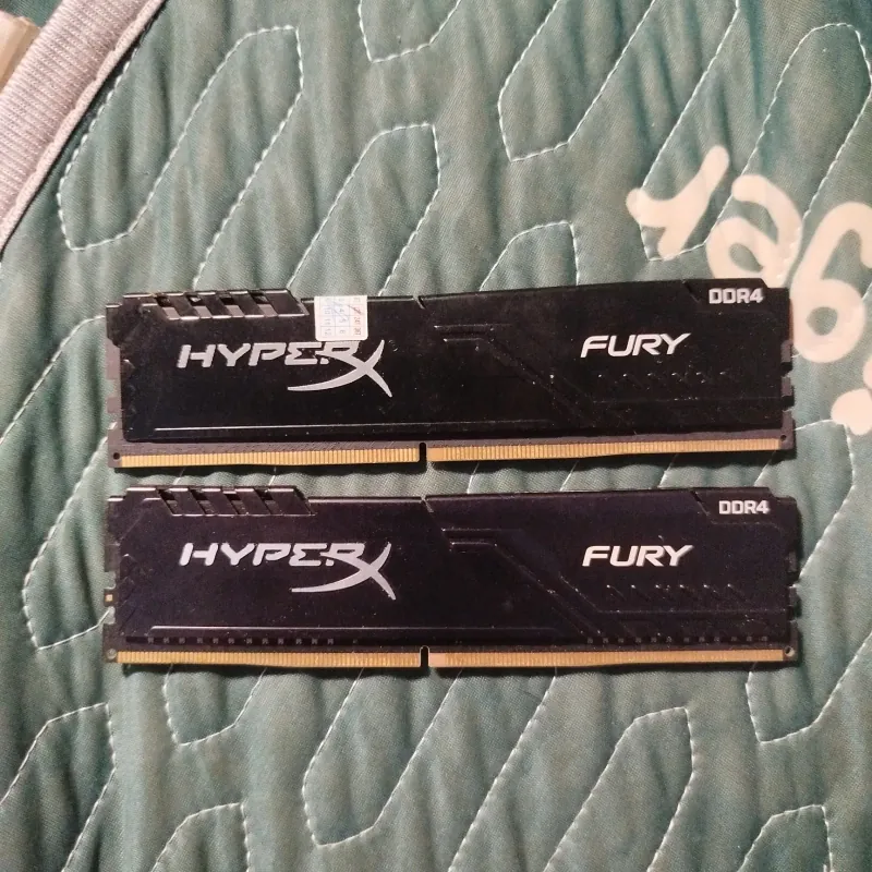 2 thanh RAM 8gb DDR4 BUS 2666 MHZ  976634