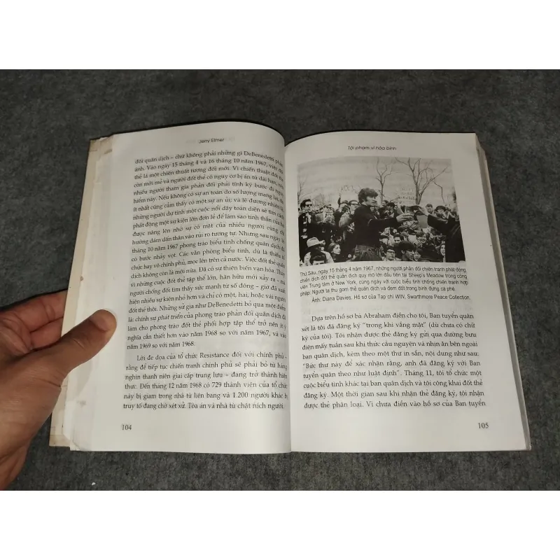 TỘI PHẠM VÌ HOÀ BÌNH 701121