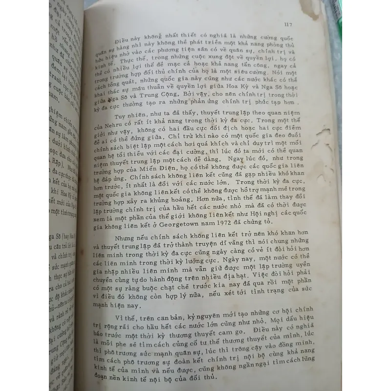 Á CHÂU VÀ CÁC ĐẠI CƯỜNG - PHẠM THIÊN HÙNG dịch 735450