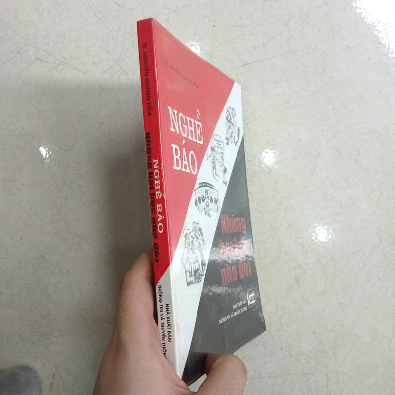 Nghe báo - Những bài học nhớ Đời 📚 522049