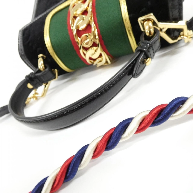 Túi xách Gucci SYLVIE 470270 9JTFG 614897