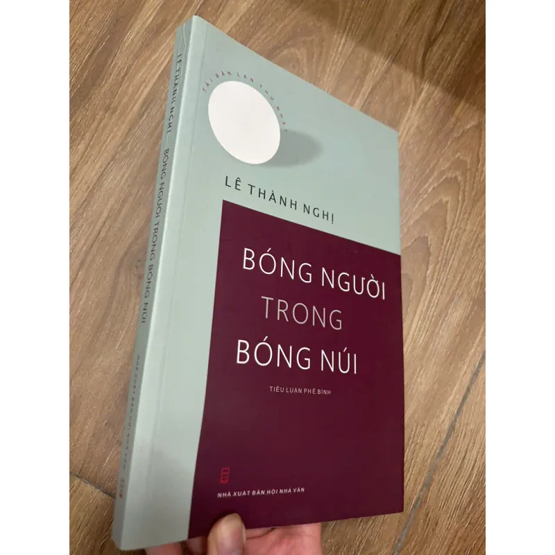 Bóng người trong bóng núi - Lê Thanh Nghị 692701