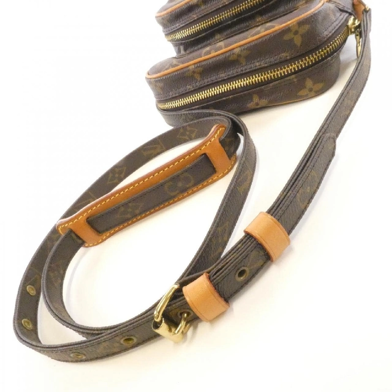 Túi đeo vai Louis Vuitton Monogram Amazon M45236 609560