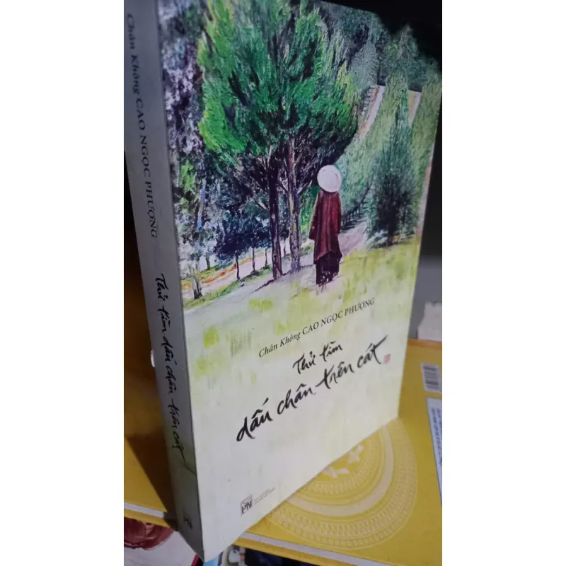 thử tìm dấu chân trên cát 970219