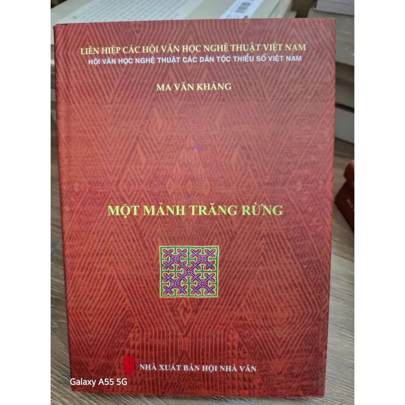 Một Mảnh Trăng Rừng - Ma Văn Kháng - Tập truyện/Tiểu thuyết 692780