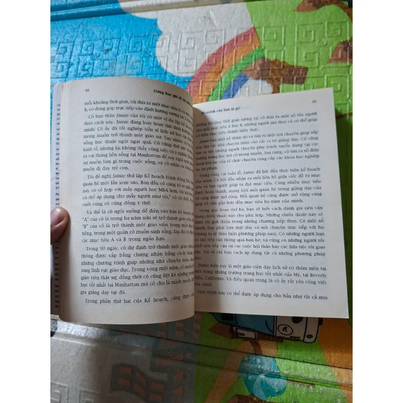 Đừng Bao Giờ Đi Ăn Một Mình 994071