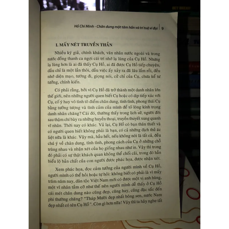 Hồ Chí Minh - Chân dung một tâm hồn và trí tuệ vĩ đại - GS. Trần Văn Giàu 933525