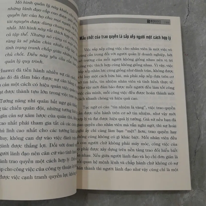 QUÂN ĐOÀN THÉP - HOÀNG VỆ HOA 786932