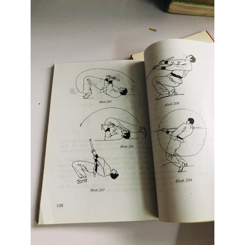 📚 2 CUỐN THIẾU LÂM TÂM TUÝ: TUÝ CÔN & TUÝ KIẾM 542316