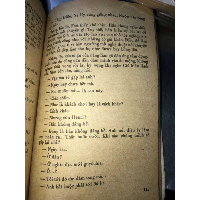 Những kẻ si tình - Charles Exbrayat 797791