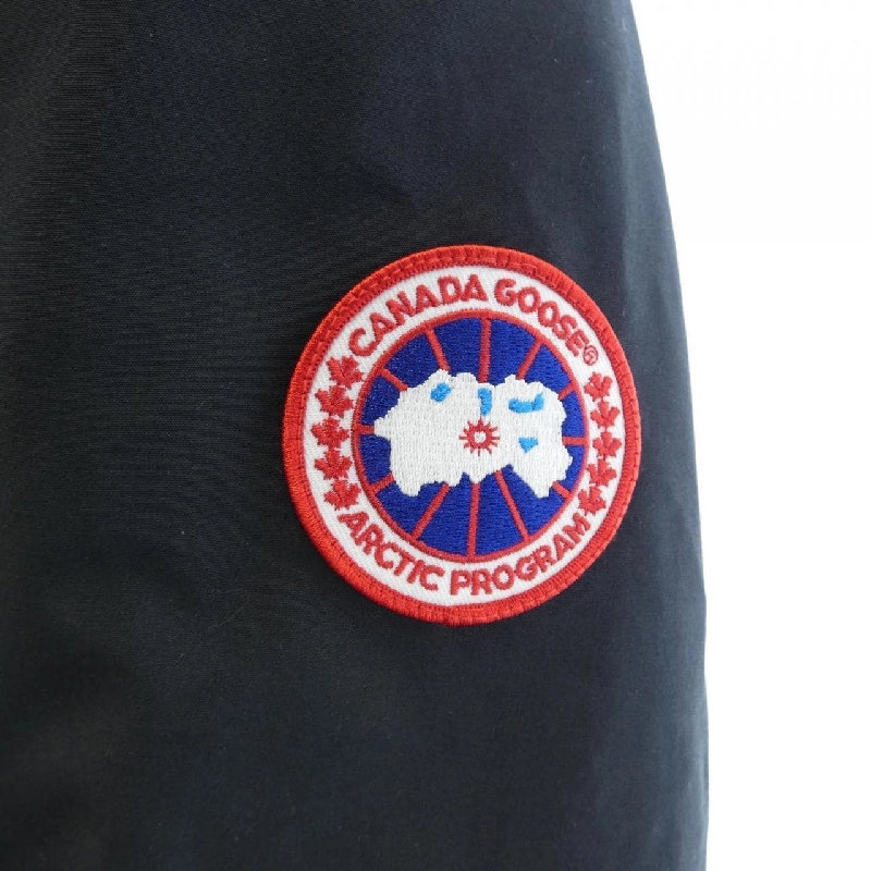 Canada Goose 2053M CHATEAU Áo khoác lông vũ - Hàng hiệu Chính hãng 888663