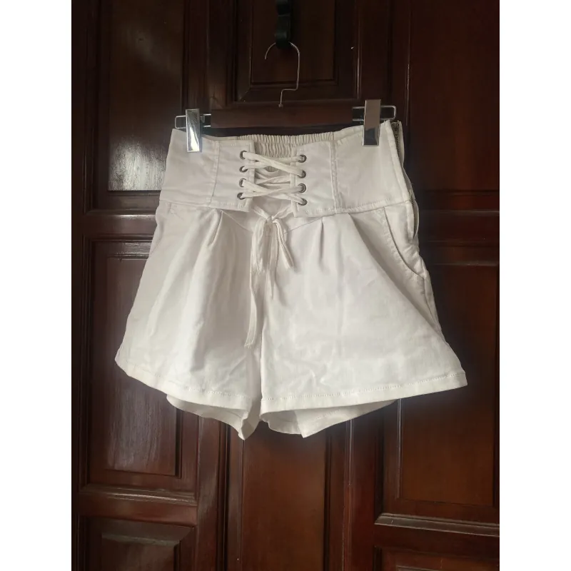 TQ. Quần trắng dây đan size M 1035907