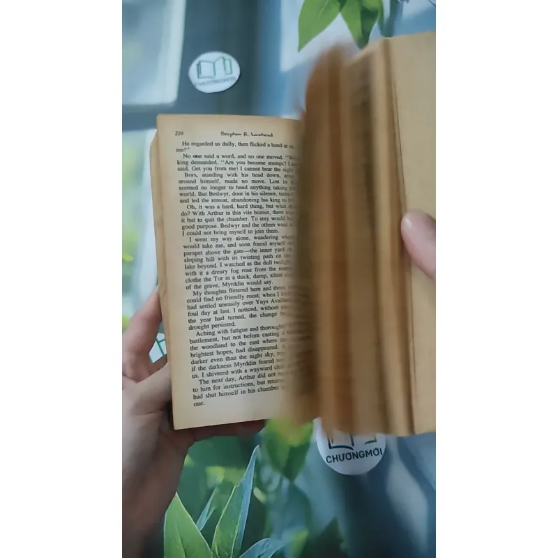 [MIỄN PHÍ BỌC SÁCH] [XƯA] Grail (1997) - Stephen R. Lawhead 1027585