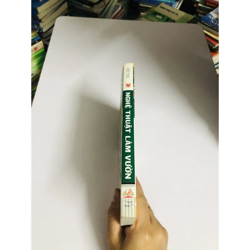NGHỆ THUẬT LÀM VƯỜN 530564