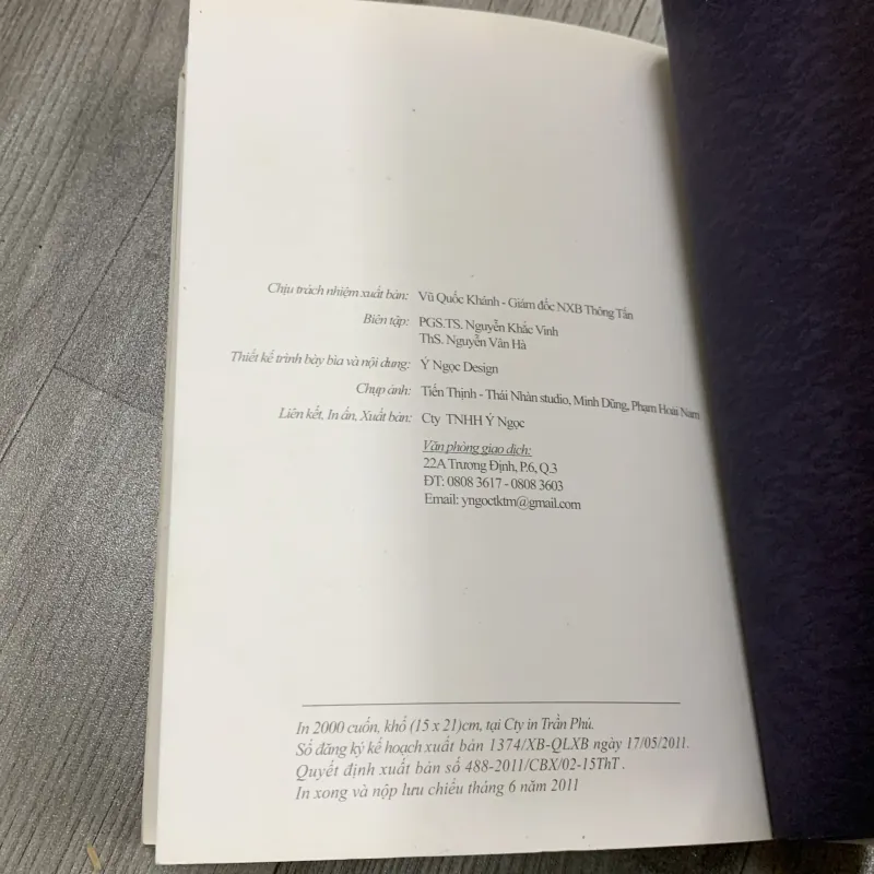 Thế giới vàng bạc đá quý nghệ thuật trang sức. 5b2 799389