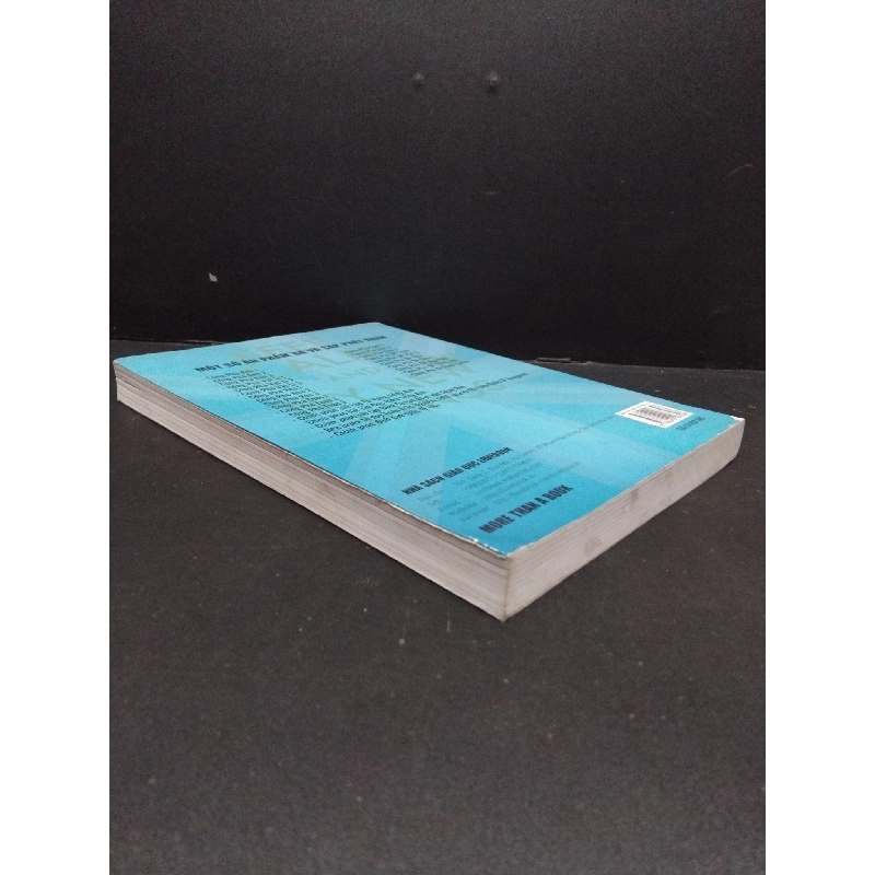 Công phá tiếng Anh 2 mới 80% bẩn rách gáy có chữ ký tác giả 2017 HCM2608 GIÁO TRÌNH, CHUYÊN MÔN 916719