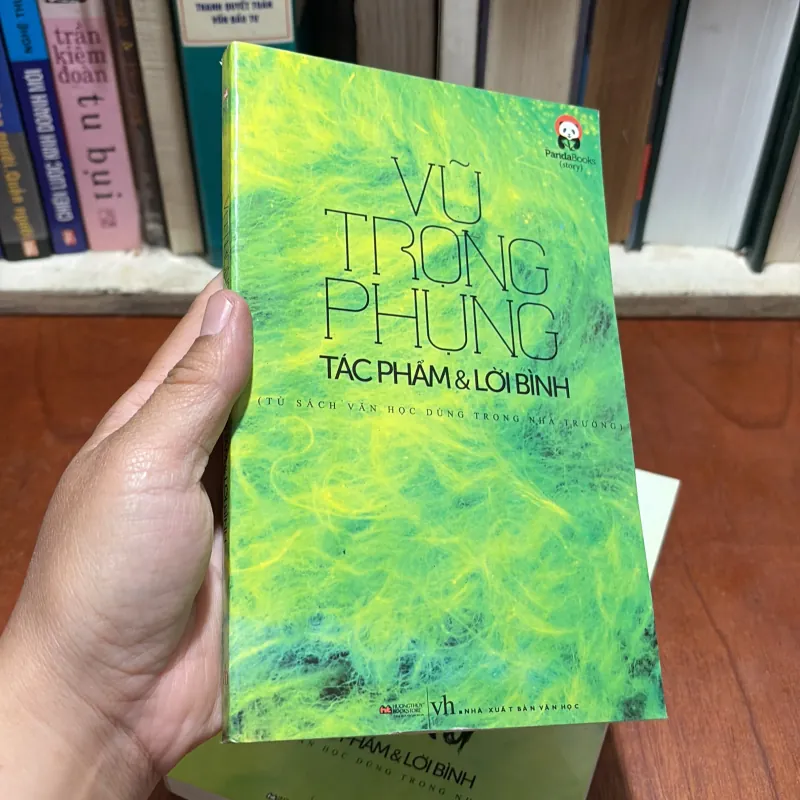 Tác Phẩm Và Lời Bình (Tủ Sách Văn Học Dùng Trong Nhà Trường) - Vũ Trọng Phụng, Tố Hữu 907586