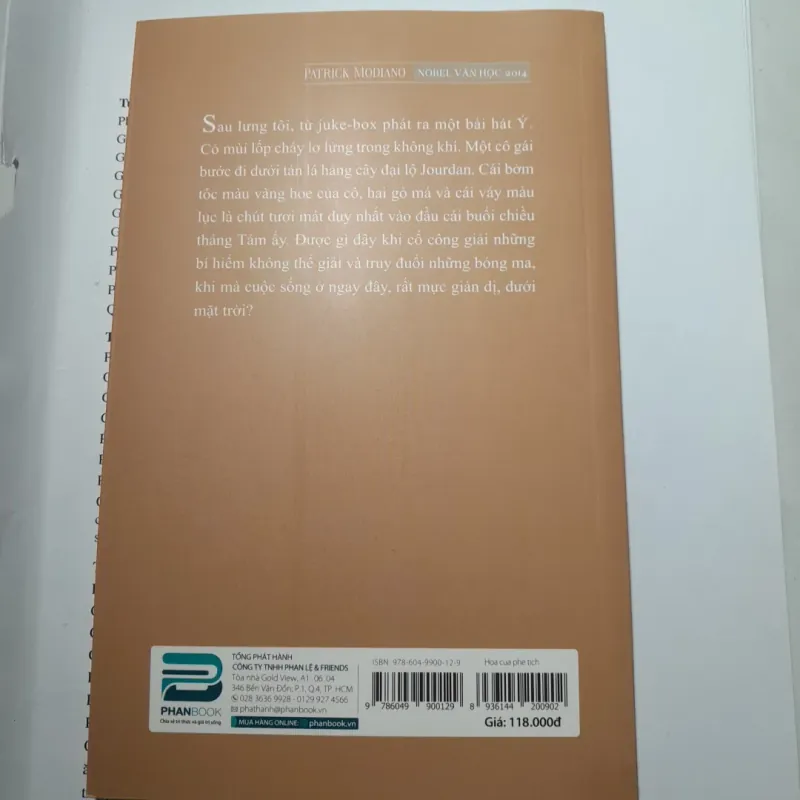 Hoa của phế tích - Patrick Modiano 757602