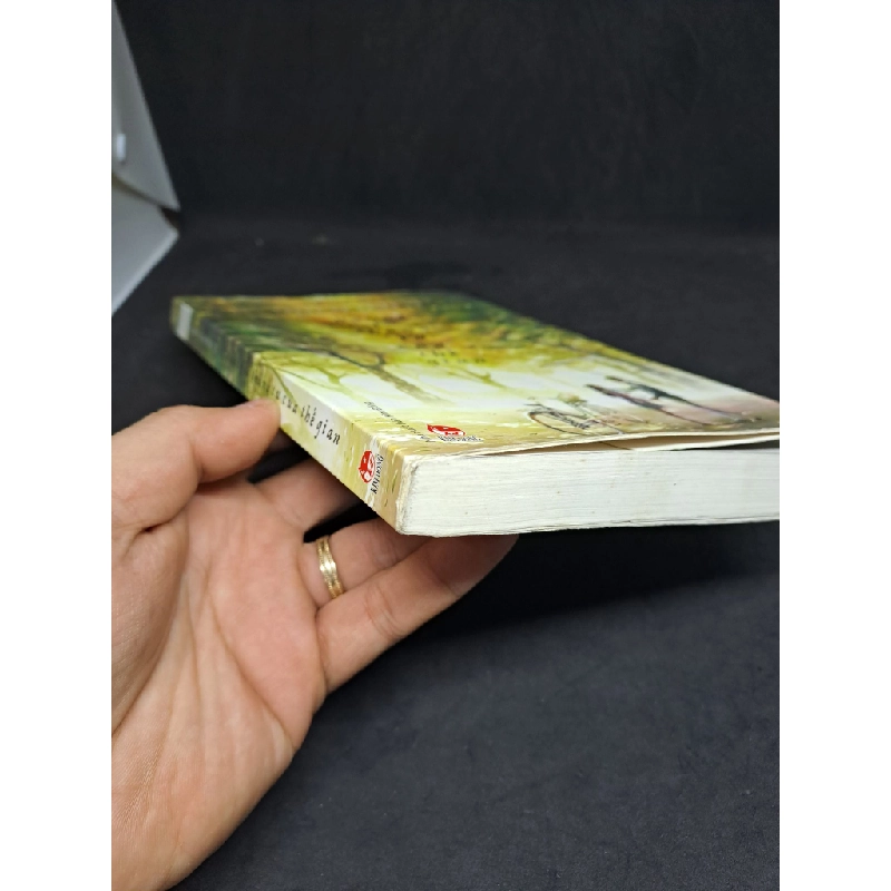 [59K/kg] Người là tháng tư của thế gian 2019 mới 80% bị móp bìa HCM2107 365137