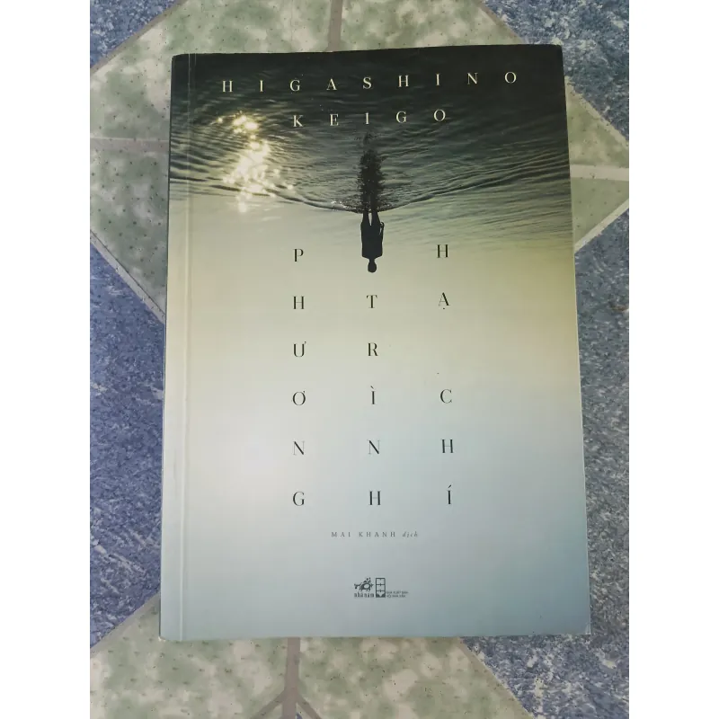 Phương trình Hạ Chí - Higashino Keigo 712397