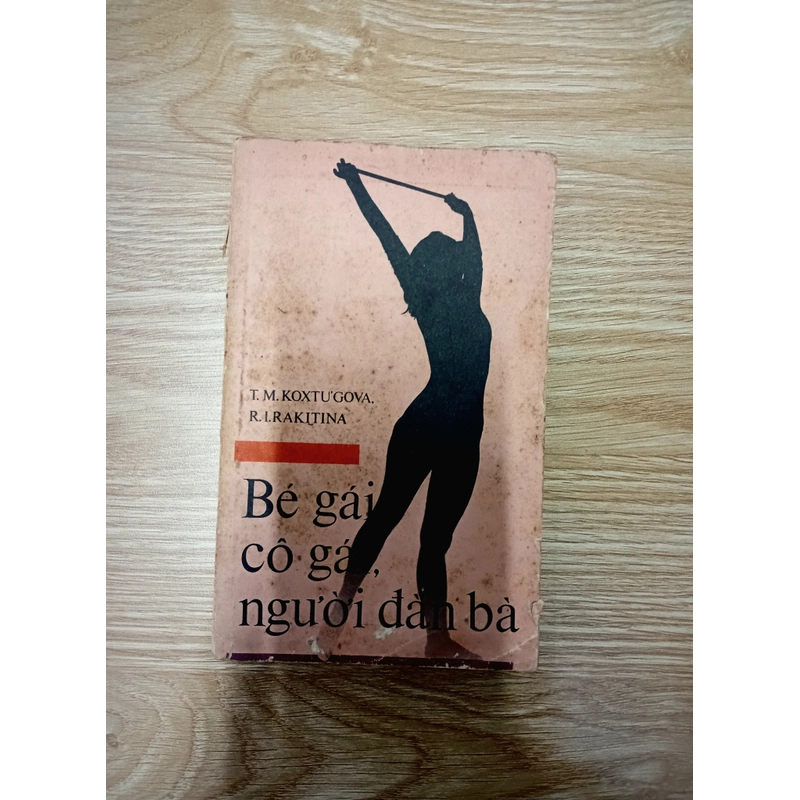Sách Liên Xô - Bé gái, cô gái, người đàn bà 501887
