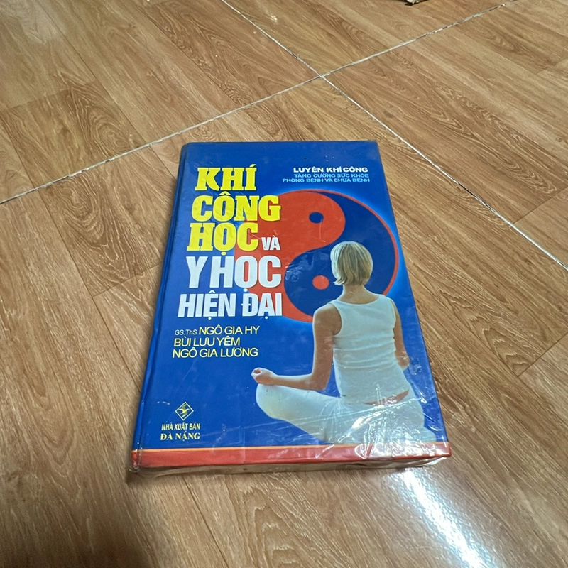 Khí công học và y học hiện đại  333515