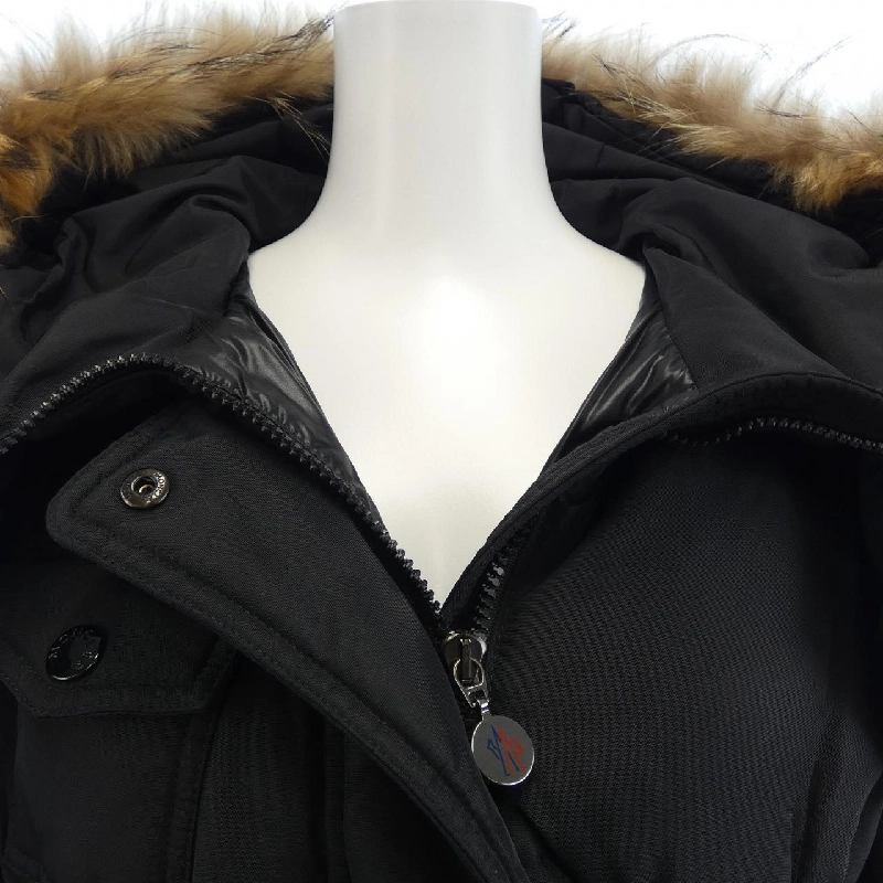 MONCLER PHALANGERE Áo khoác lông - Hàng hiệu Chính hãng 820635