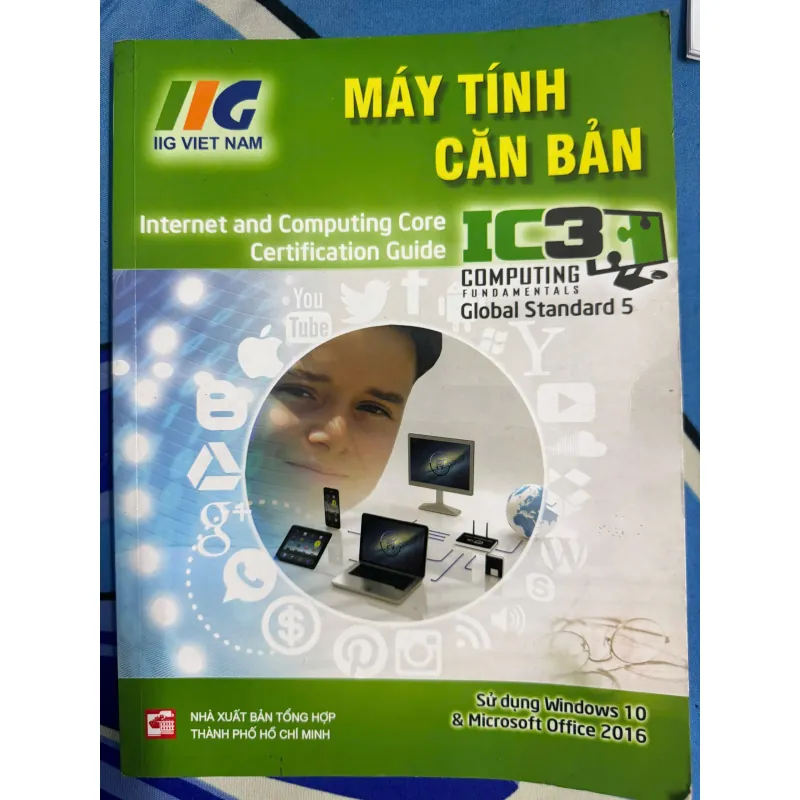 SÁCH MÁY TÍNH CĂN BẢN 100K 1042050