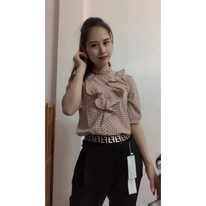 Áo sơ mi kẻ nhiều màu phối bèo cổ, chất liệu mềm mát, phong cách trẻ trung, năng động  498074