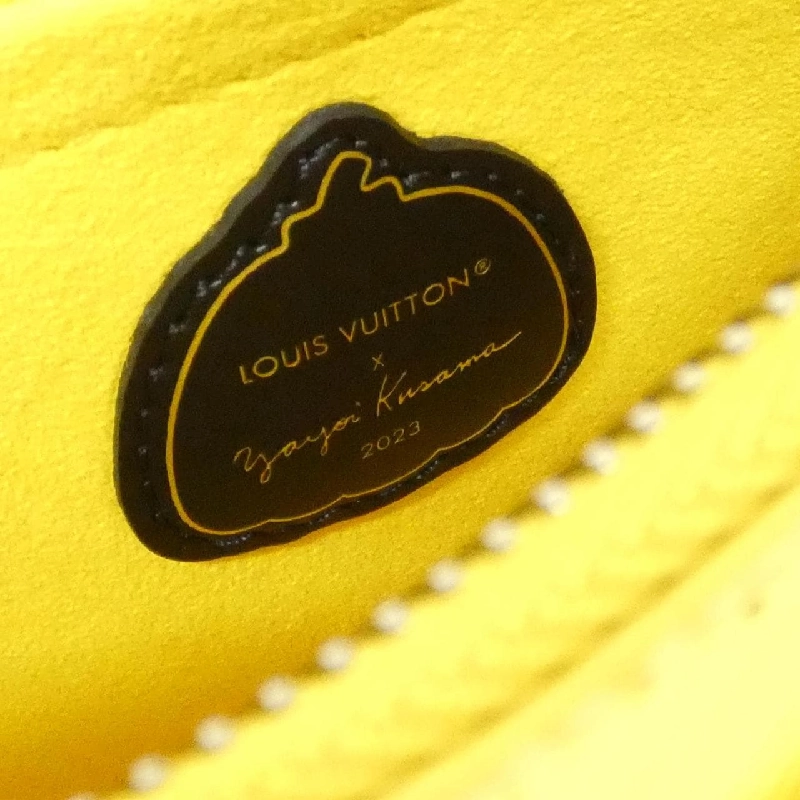 Túi xách vai Louis Vuitton Épi (LV X YK) MARELINI M21702 608637