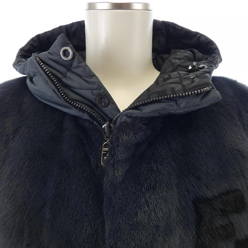 FENDI Áo khoác lông - Hàng hiệu Chính hãng 896434