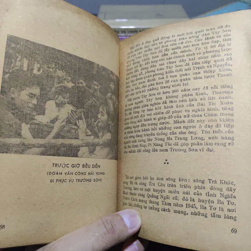 Ngàn Dặm Trường Sơn - Hoàng Khôi 1007026