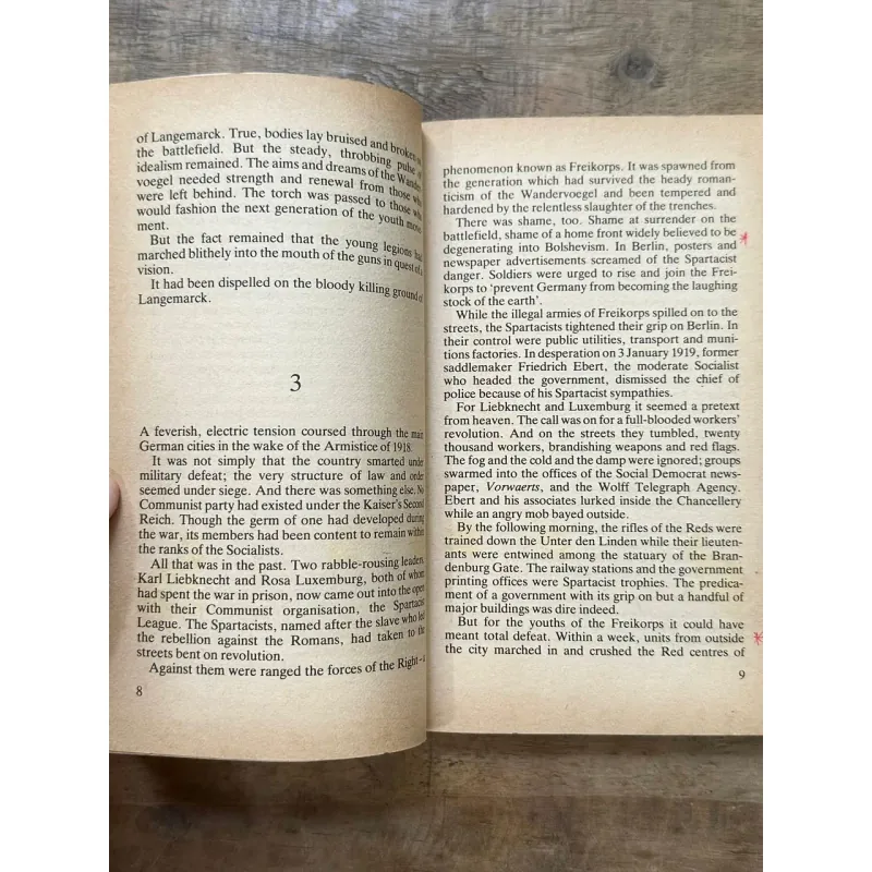 Hitler’s Young Tigers - Rupert Butler 728994