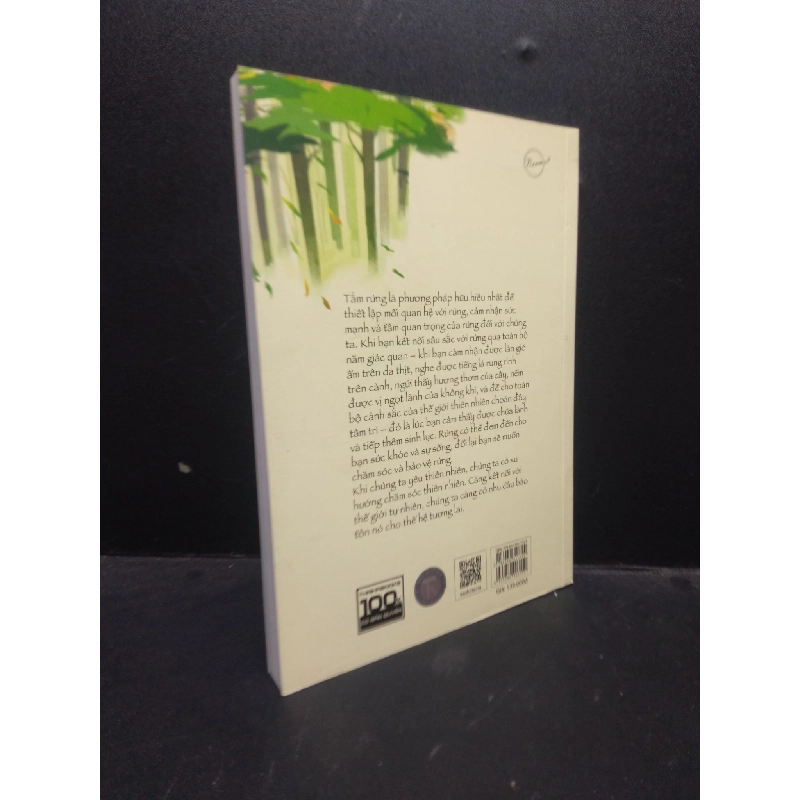 Shinrin Yoku : Nghệ thuật tắm rừng của người Nhật Qinh Li 2019 Mới 95% bẩn nhẹ HCM.ASB0309 913445