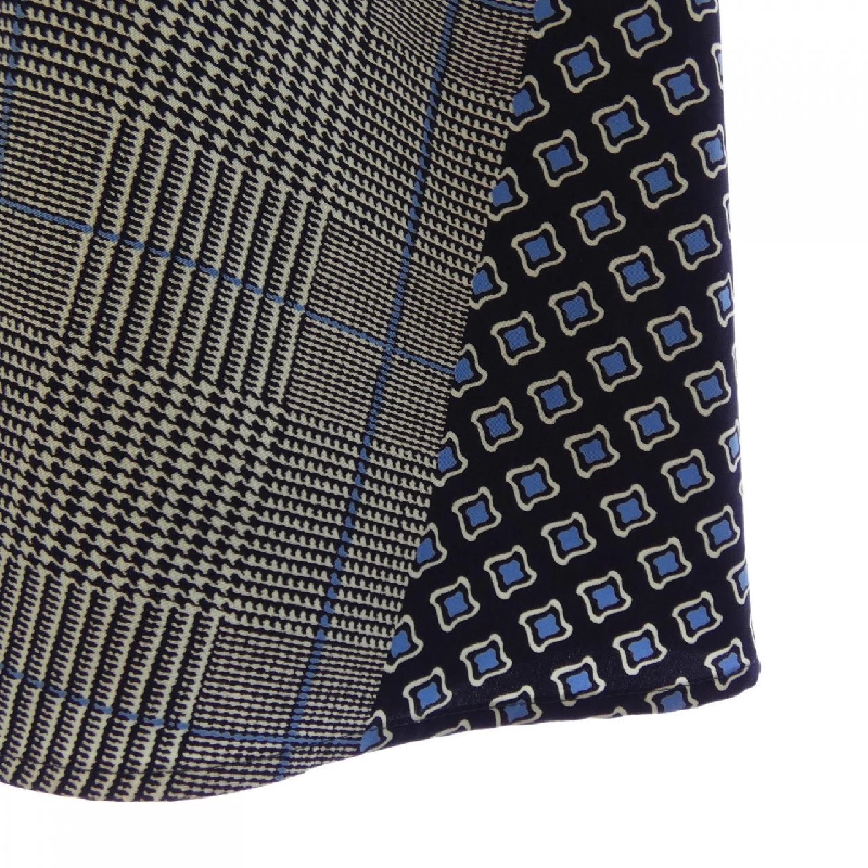 Váy UNITED ARROWS 647870