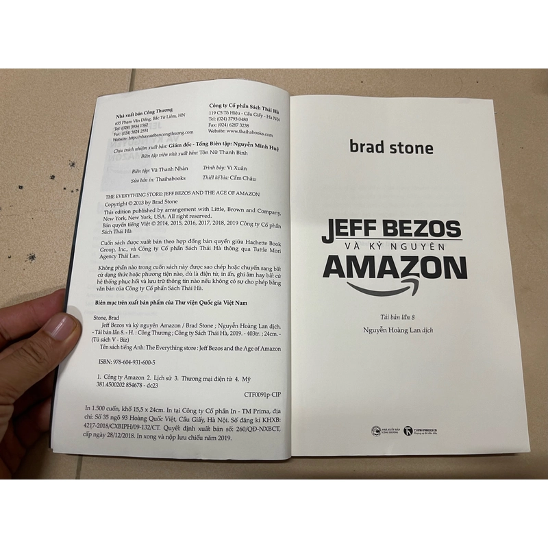 Jeff Bezos và kỷ nguyên Amazon (c43) 496502