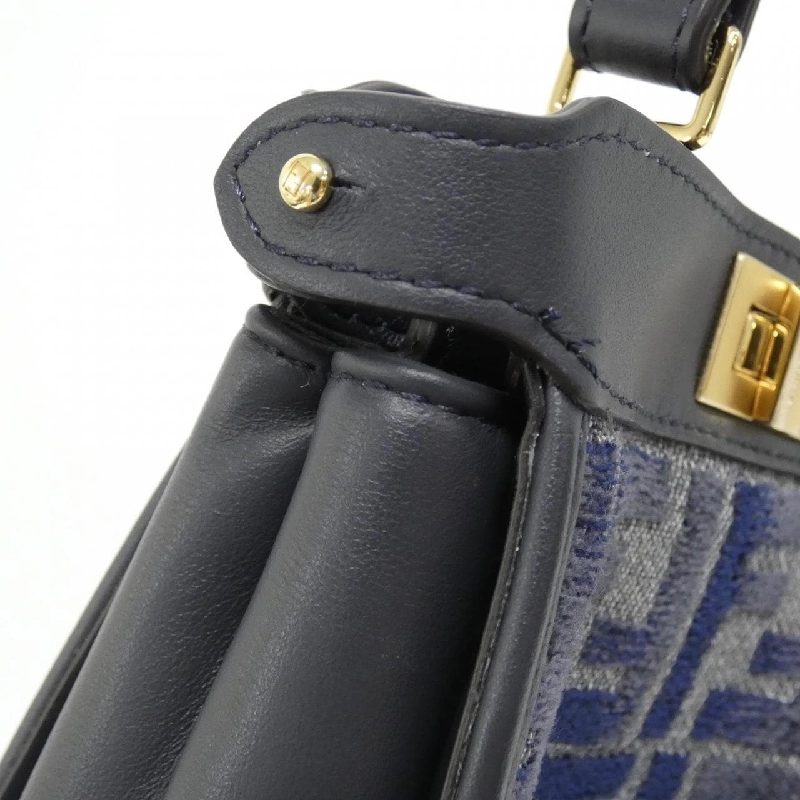 Túi Fendi Nano Peekaboo 7AS294 ASU0 617208