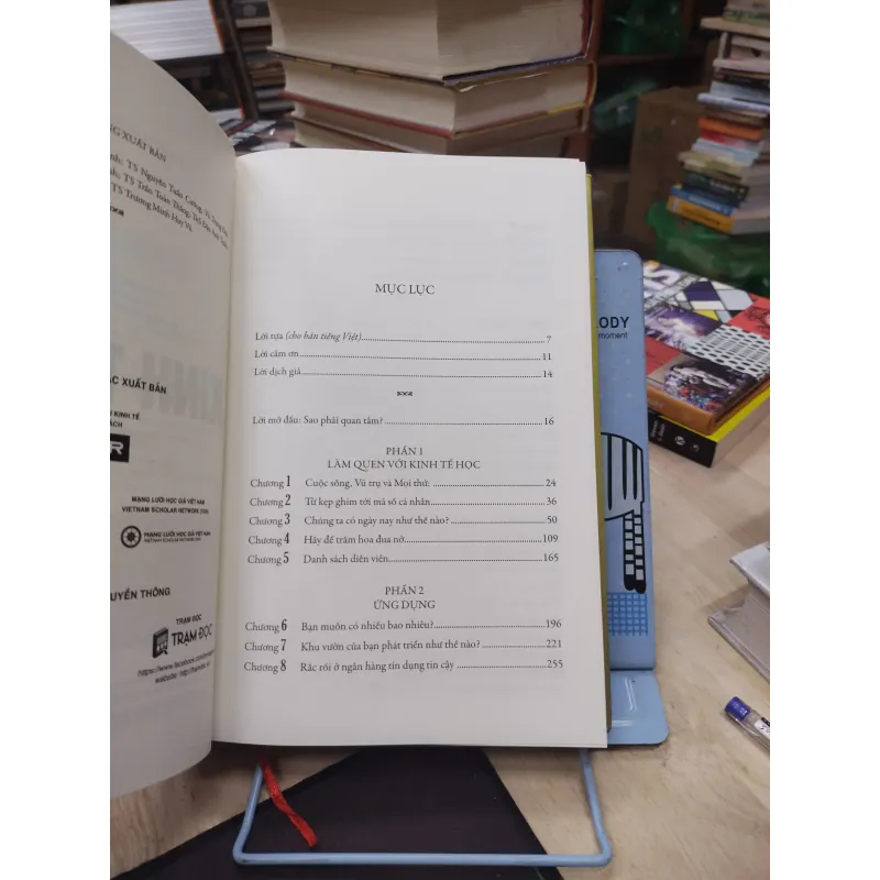 Sách: Cẩm nang Kinh tế học - TG: Ha-Joon Chang (B2) 755724