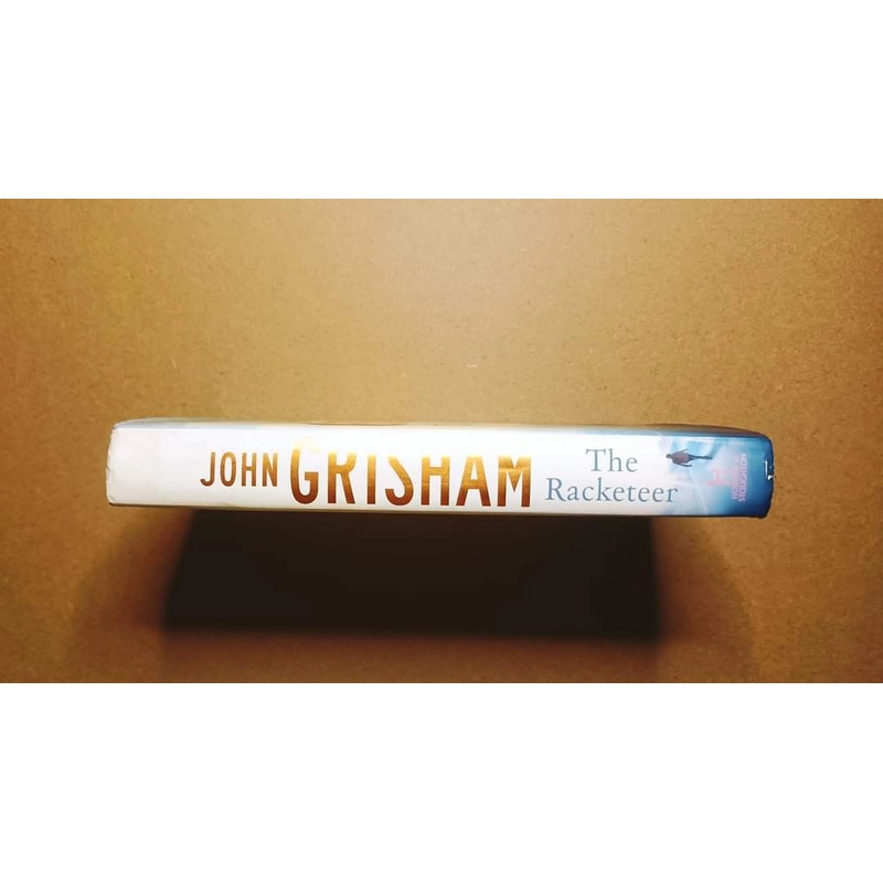 The Racketeer- John Grisham 

 290872