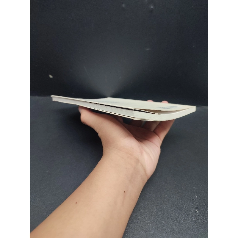 Bỏ Đói Yêu Thương mới 80% bẩn bìa 2019 HCM2606 Lạc Nhiên VĂN HỌC 916105