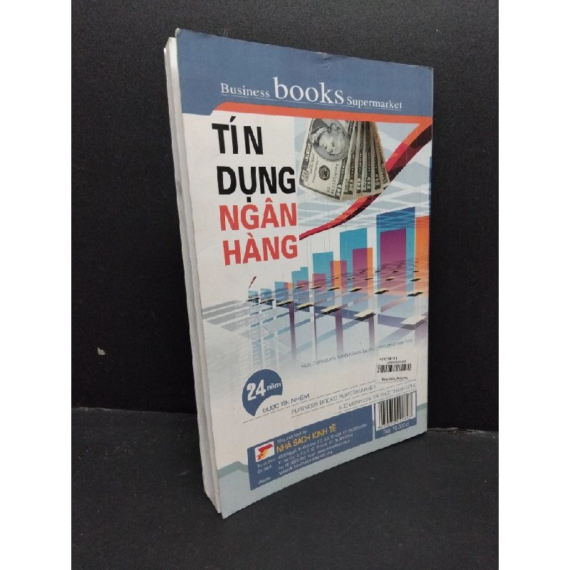 Tín dụng ngân hàng mới 80% ố nhẹ HCM2606 Lê Văn Tề GIÁO TRÌNH, CHUYÊN MÔN 193177