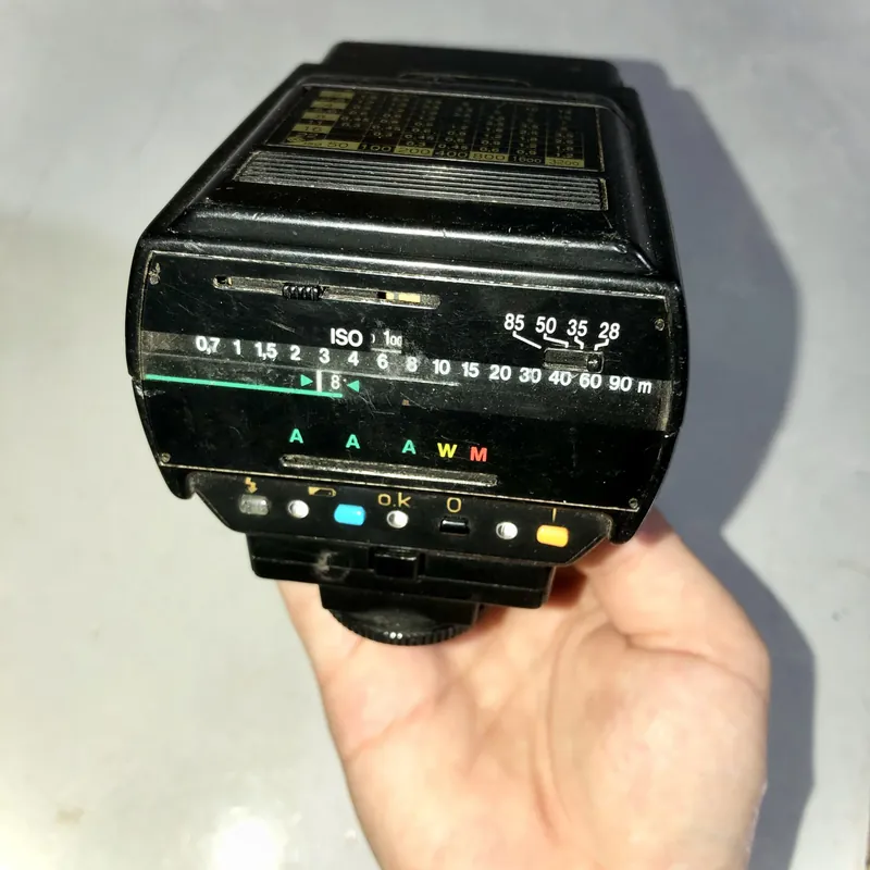 Xác định Đèn flash rời hay đèn nháy máy ảnh Nhật 571287