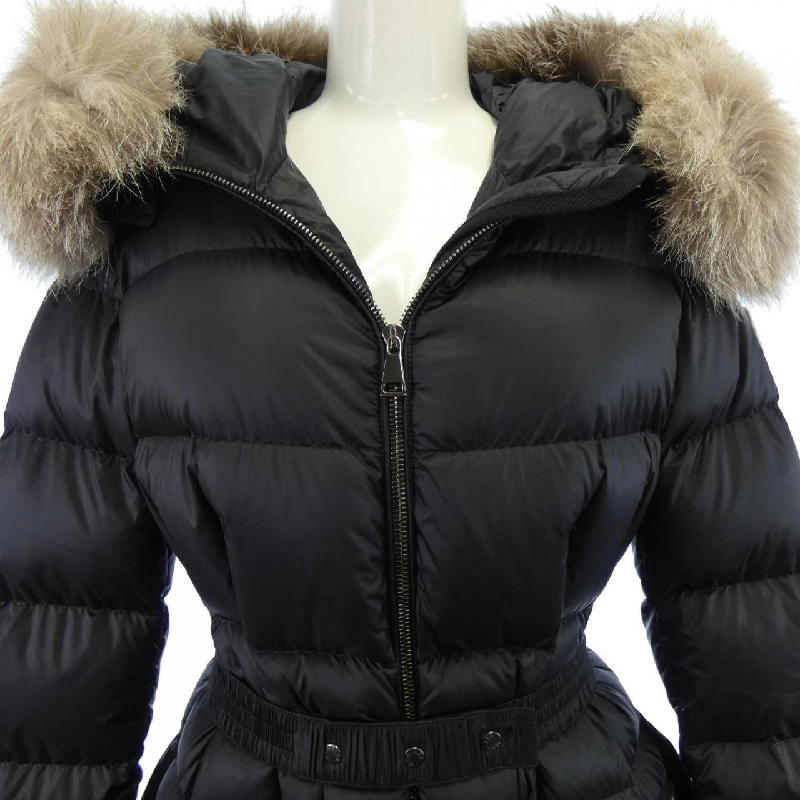 Áo khoác lông vũ MONCLER BOEDIC 633724