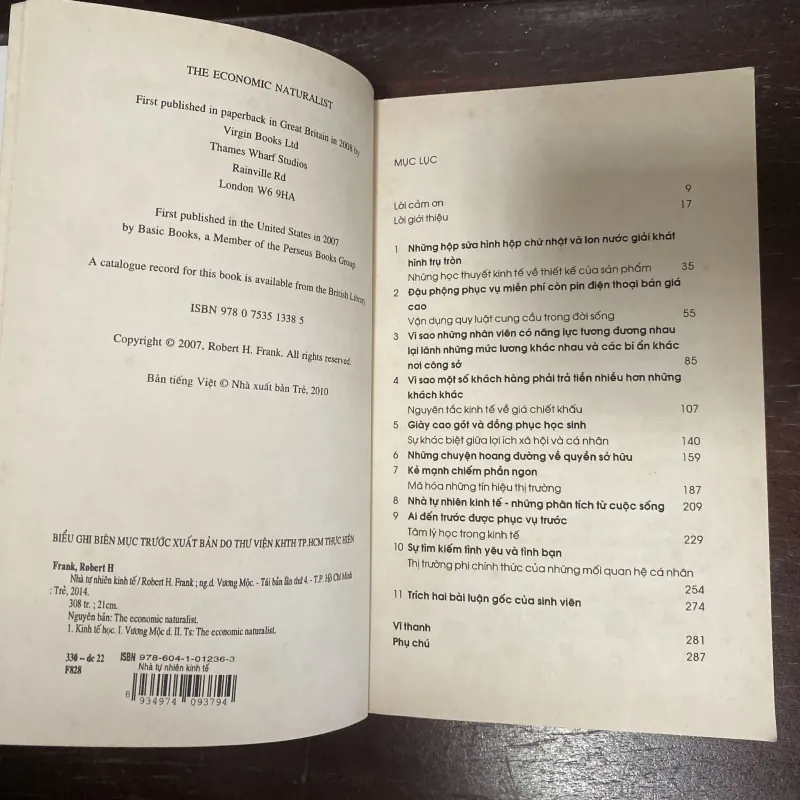 Nhà tự nhiên kinh tế của tác giả Robert H. Frank 1032341