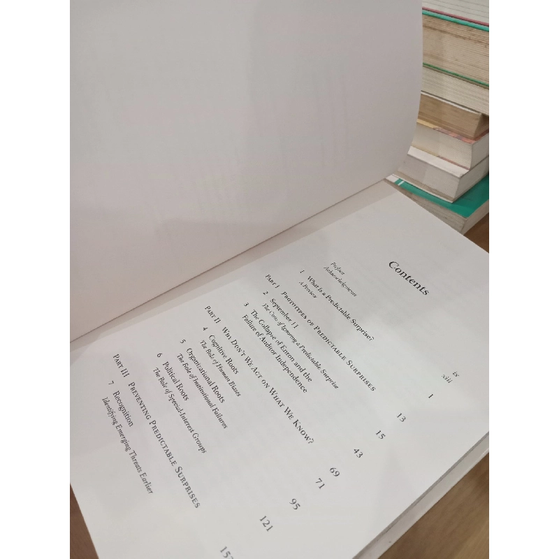 Predictable surprises - M. H. Bazerman, M. D. Watkins 1031276