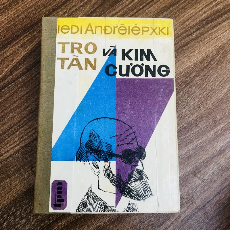 Tro tàn và kim cương ( sách bao cấp) 1024278