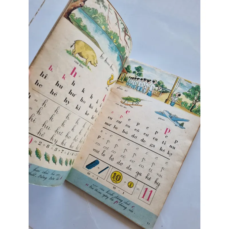 Vần Khai Trí , xuất bản 1968 1021686