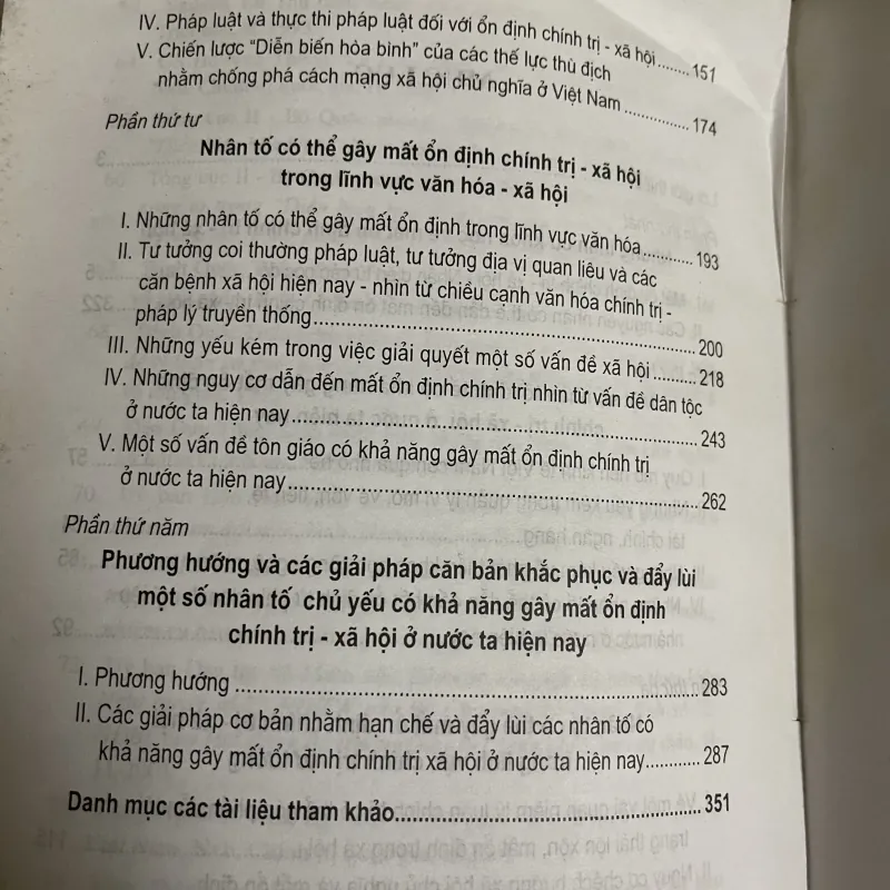 Combo 2 sách – Tài liệu tham khảo nội bộ (hiếm) 763559