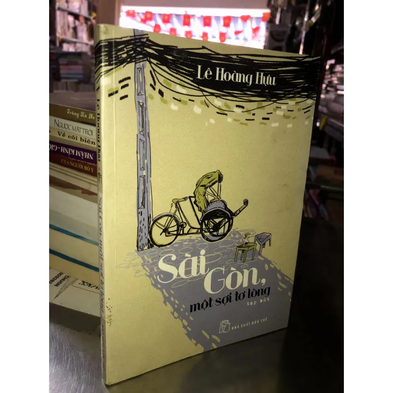 Sài gòn, một sợi tơ lòng - Lê Hoàng Hựu 1010616