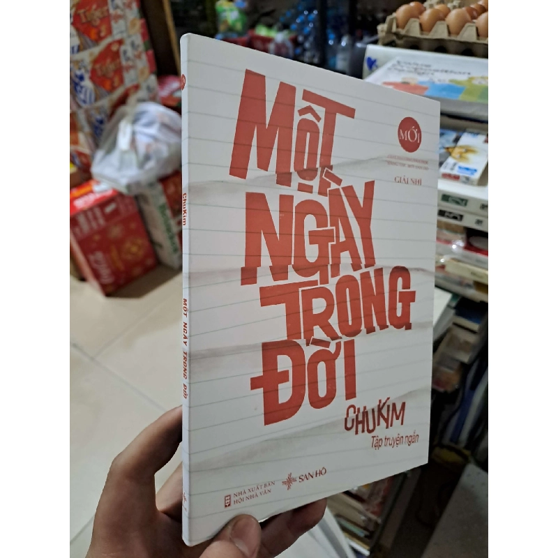 Một Ngày Trong Đời - Chukim - 2025 mới 90% - VĂN HỌC - HMT3012 749839